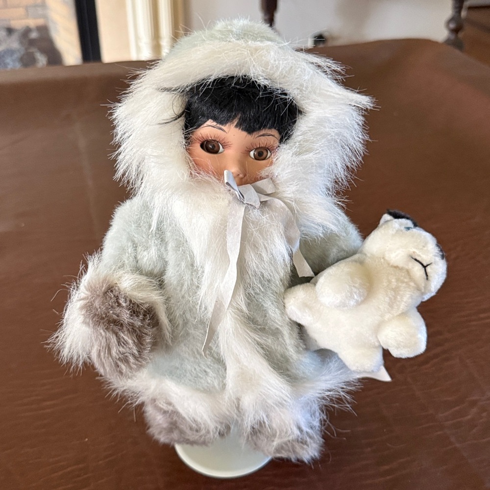 Heritage Plush with White Fur